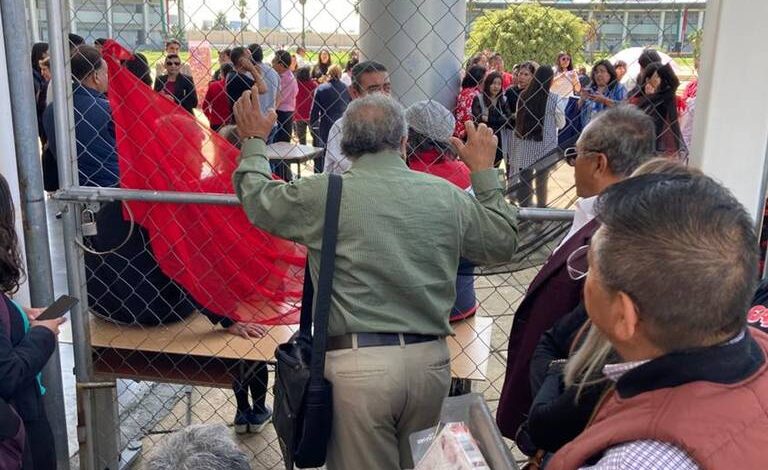 Protestan trabajadores del Poder Judicial; no les llega aumento, pero si descuentos