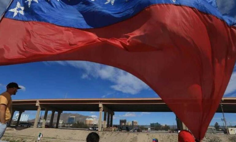 Venezuela y EU firman acuerdo para una repatriación “segura y legal”