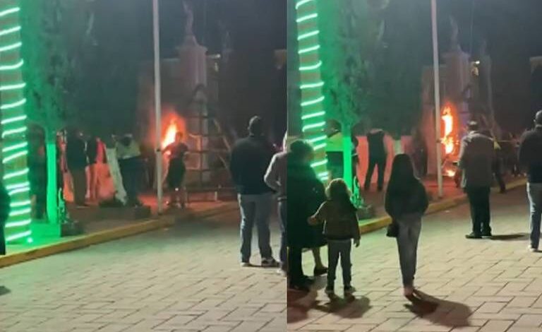 Adorno navideño se incendia en zócalo de Amozoc y PC no tenía ni un extintor