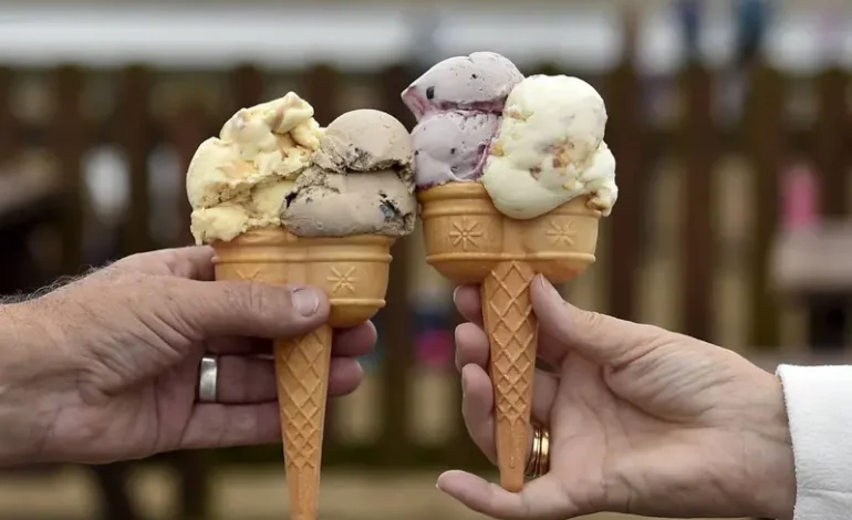Milán busca prohibir que la gente consuma helados y pizzas después de la medianoche