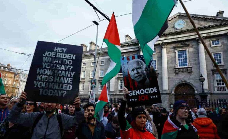 En Irlanda, Trinity College de Dublín acepta desinvertir en empresas israelíes tras protestas estudiantiles