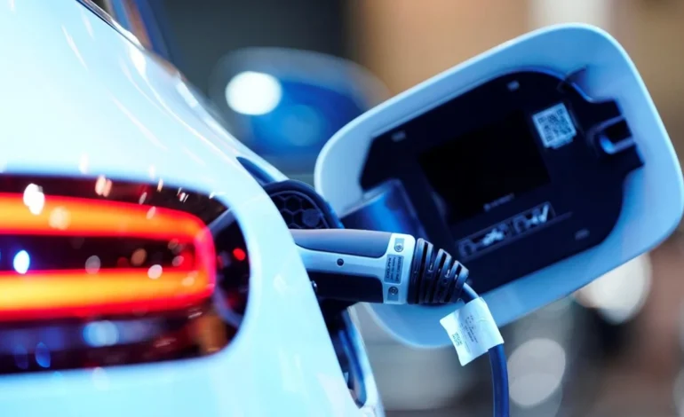 Von der Leyen llama a contener el avance de China en el mercado de vehículos eléctricos